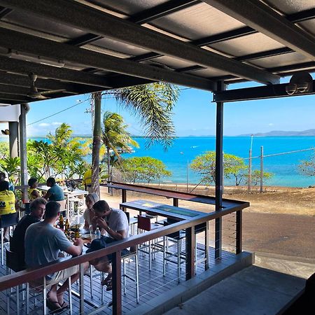 Grand Hotel Thursday Island ภายนอก รูปภาพ